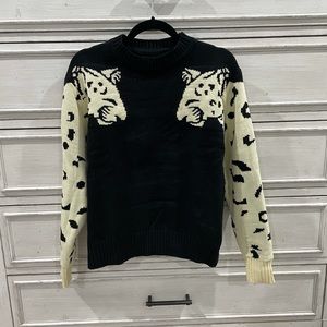 Tiger sweater